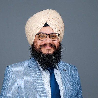 Dr. Manmeet Singh headshot